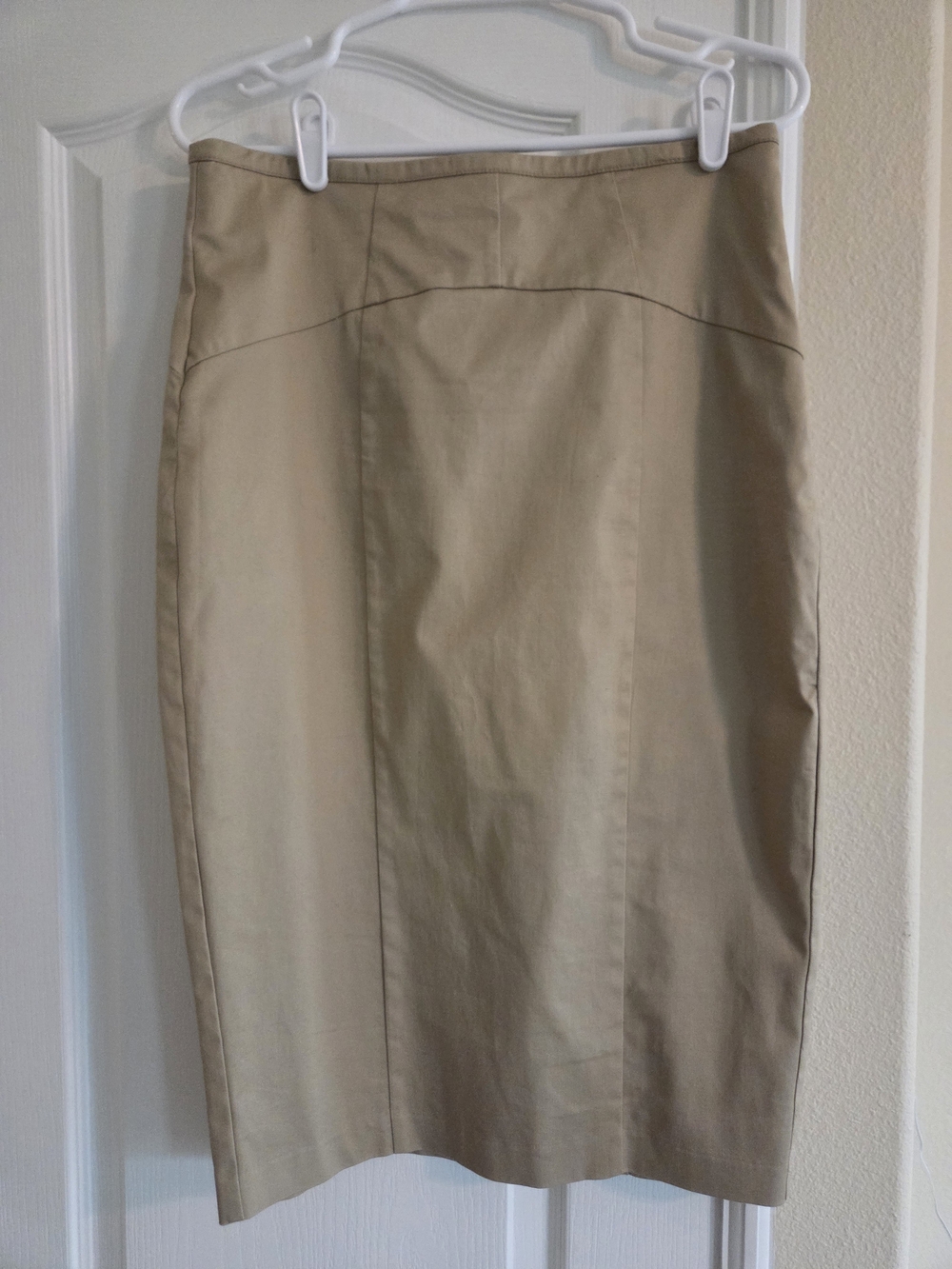NY and Company Beige Skirt